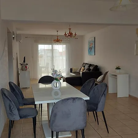 Nissi Golden Sands Sea View 2 Bedroom * Ayia Napa